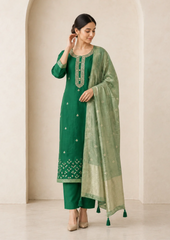 Salwar Suit with Elegant Golden Detailing