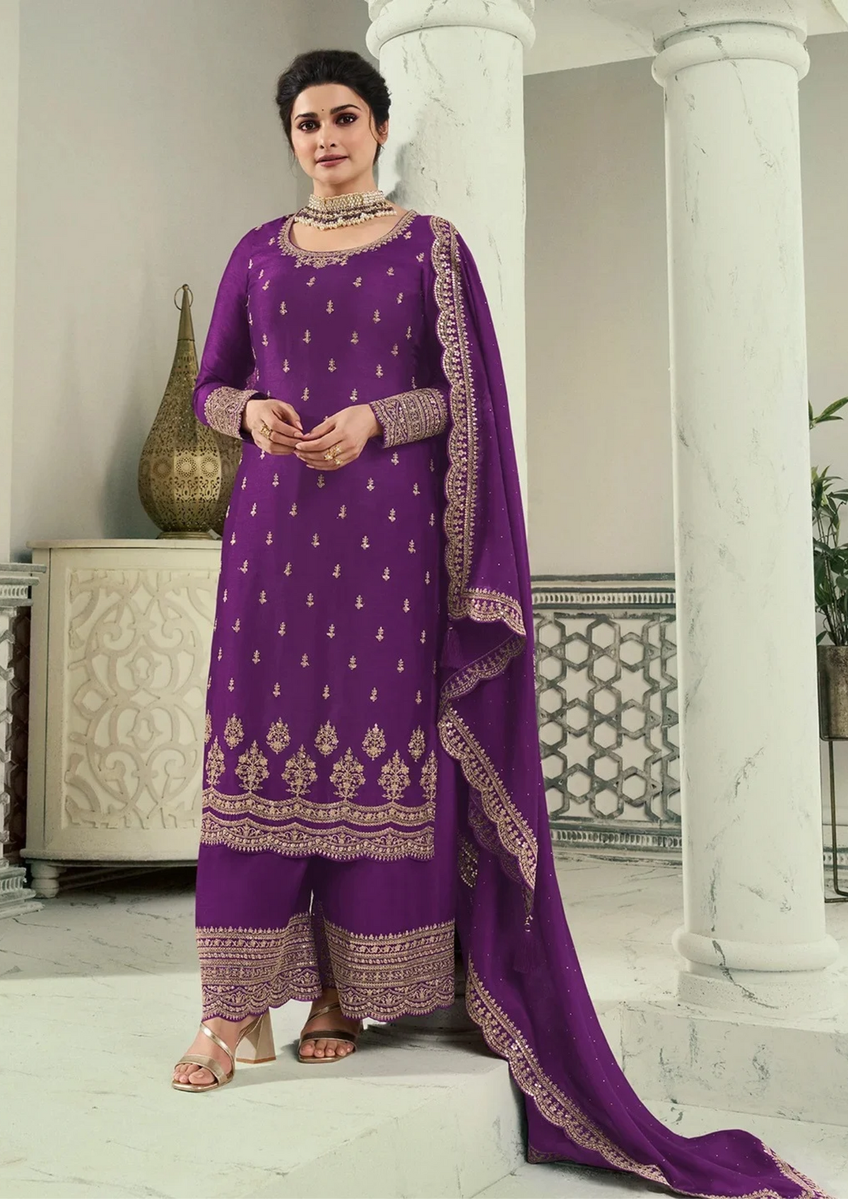 Salwar Suit with Exquisite Golden Embellishments